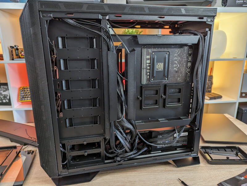 BeQuiet Dark Base Pro 901 hardware in place with plenty of room for cable routing.jpg